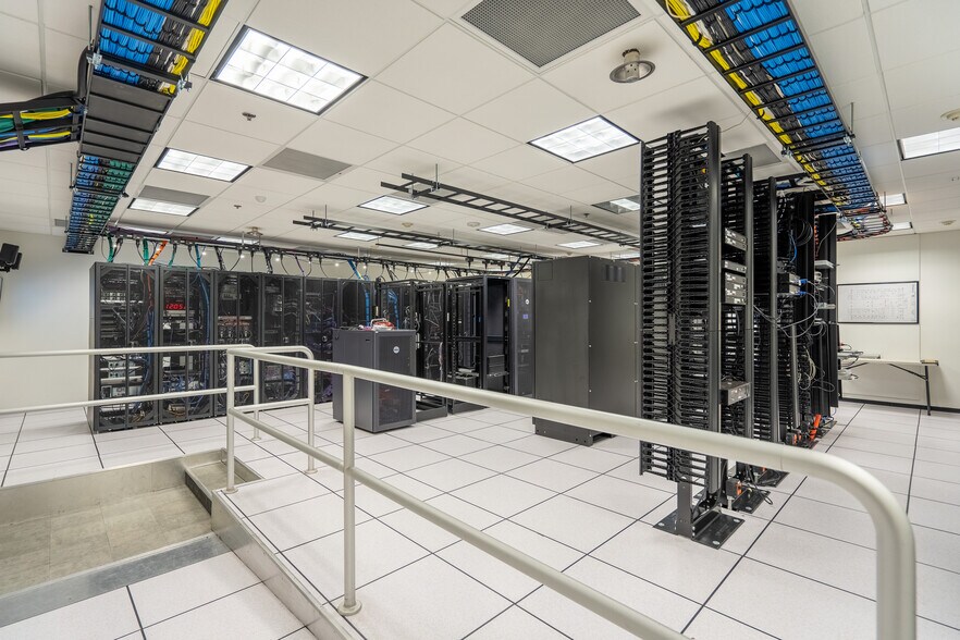 More Photos Of 6135 N 7th St, Phoenix Office For Lease