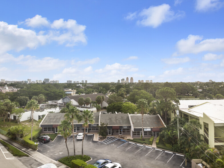 Primary Photo Of 2500-2550 NE 15th Ave, Wilton Manors Loft Creative Space For Sale