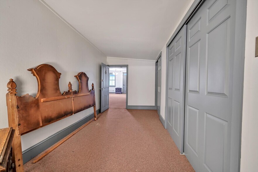 More Photos Of 349 Huffs Church Rd, Mertztown Restaurant For Sale