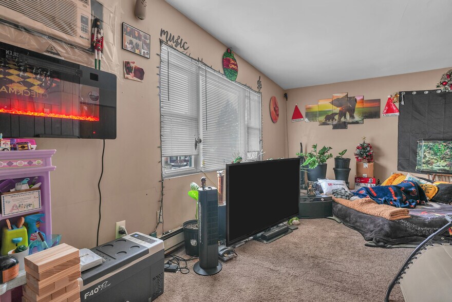 More Photos Of 6922 Columbia ave, Hammond Multifamily For Sale
