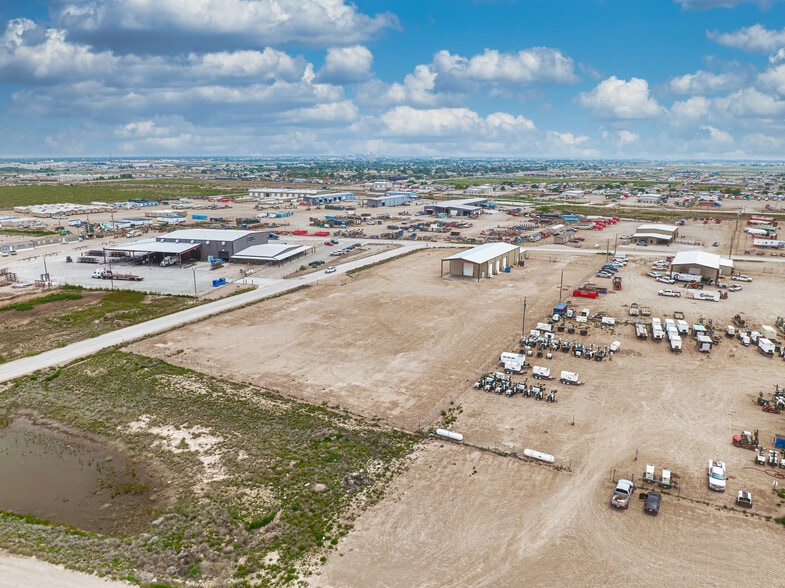 More Photos Of 3922 S County Road 1233, Midland Industrial For Lease