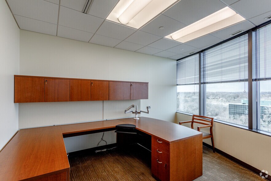 Photo of 9th Floor Ste 900
