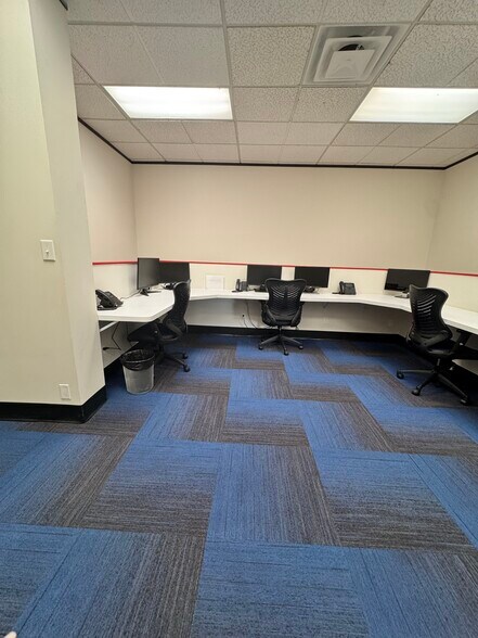 More Photos Of 14175 Proton Rd, Dallas Research And Development For Sale