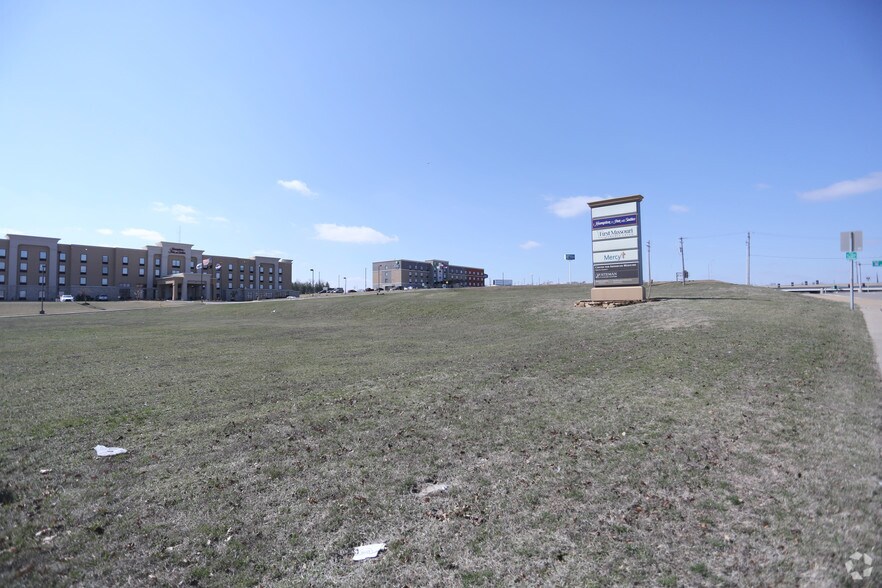 More Photos Of 4209 Midamerica Ln, Saint Louis Land For Lease