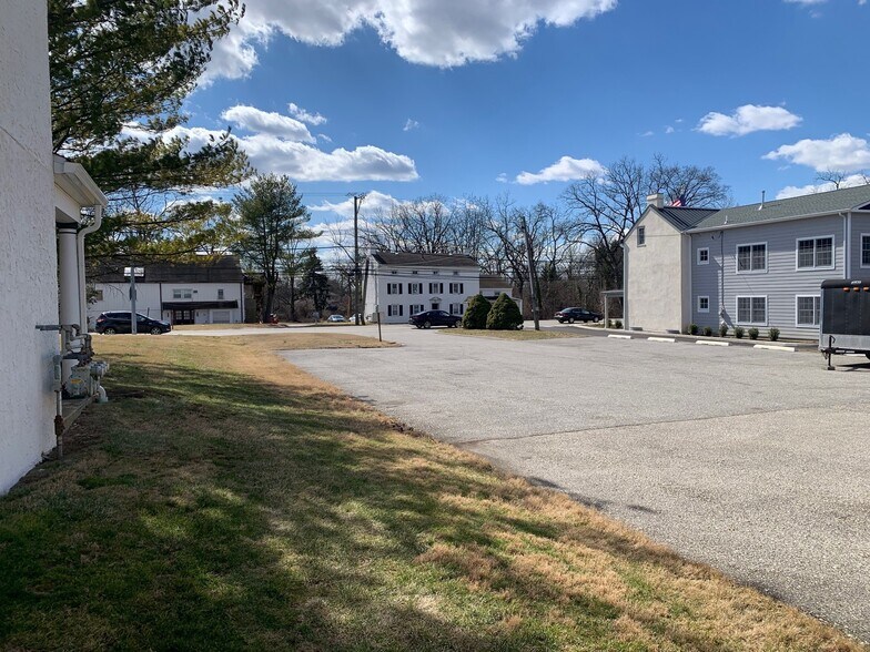 More Photos Of 29 E Germantown Pike, Plymouth Meeting Auto Repair For Sale