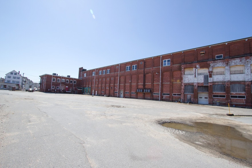 More Photos Of 84 Gifford St, New Bedford Manufacturing For Lease