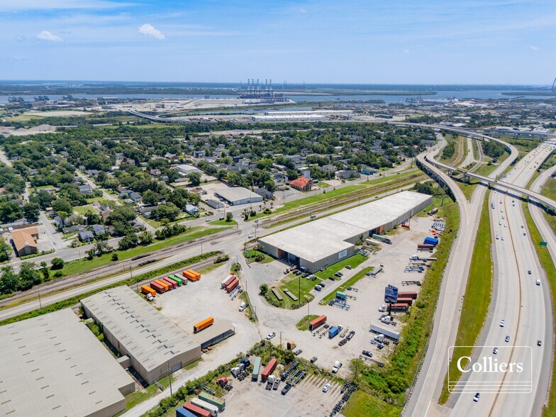 More Photos Of 2453 King Street Ext, North Charleston Manufacturing For Lease