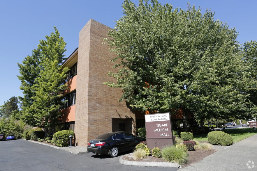 More Photos Of 9735 SW Shady Ln, Tigard Medical For Lease