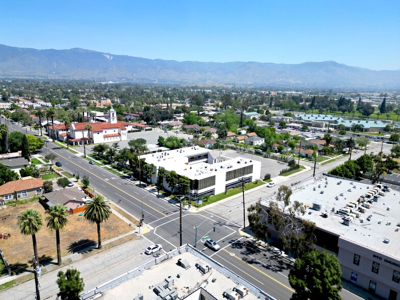 More Photos Of 715 N Arrowhead Ave, San Bernardino Coworking Space