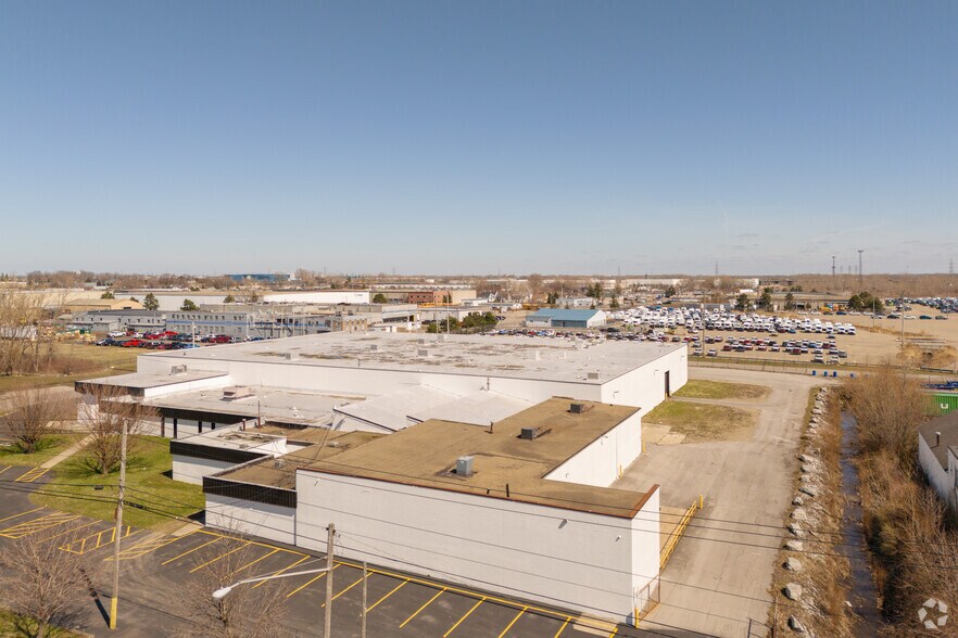 More Photos Of 1885 Harlem Rd, Buffalo Warehouse For Sale