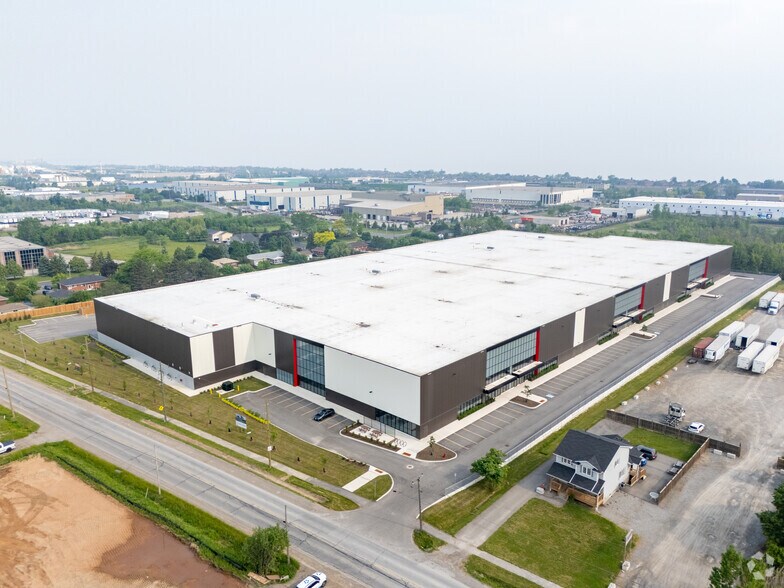 More Photos Of 1047 Barton St E, Hamilton Manufacturing For Sale