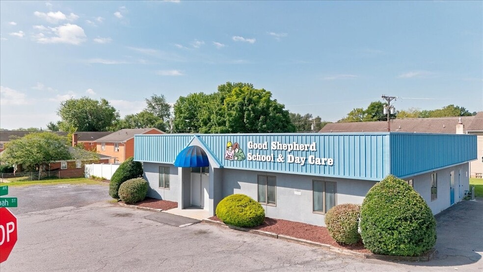 More Photos Of 991 Chicago Ave, Harrisonburg Flex For Sale