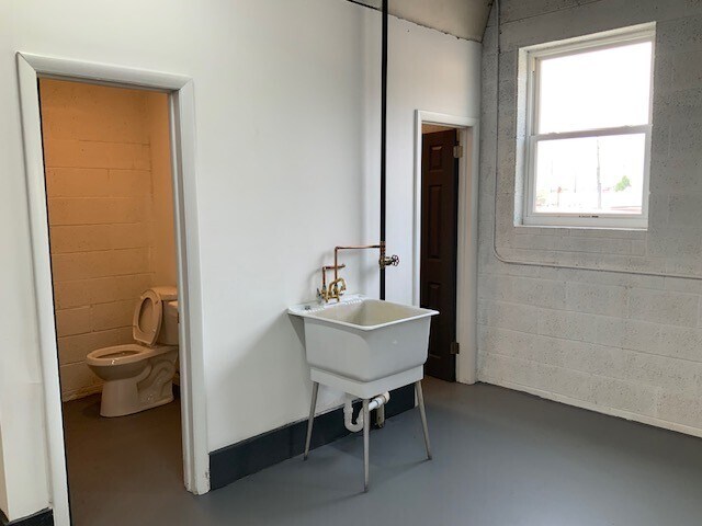 More Photos Of 1677 E Ayre St, Newport Light Distribution For Lease