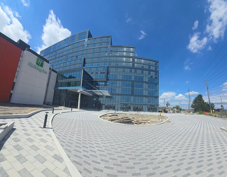 More Photos Of 600 Dixon Rd, Toronto Office For Sale