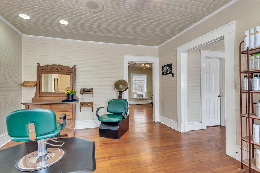 More Photos Of 104 State St, Greensboro Freestanding For Sale