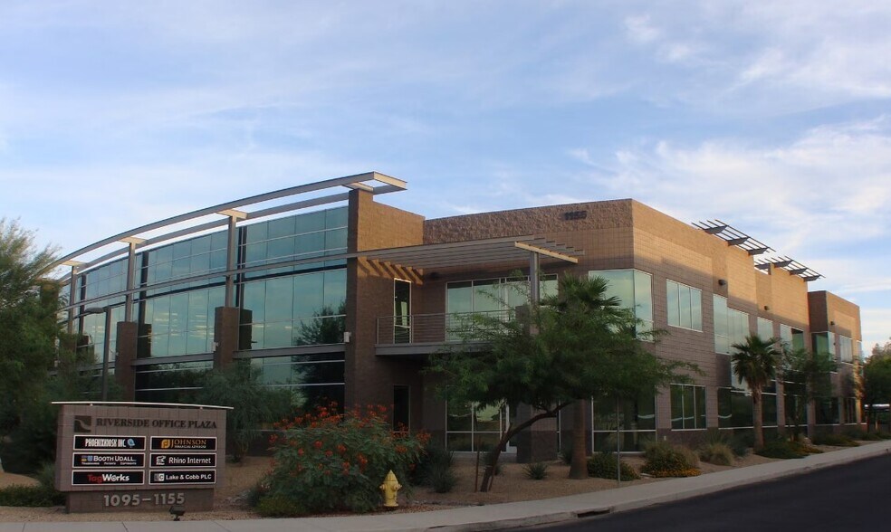 More Photos Of 1095 W Rio Salado Pky, Tempe Office For Lease