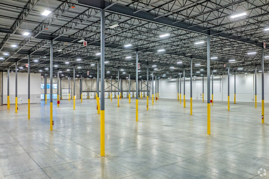 More Photos Of 8350 Lawson Rd, Milton Warehouse For Lease