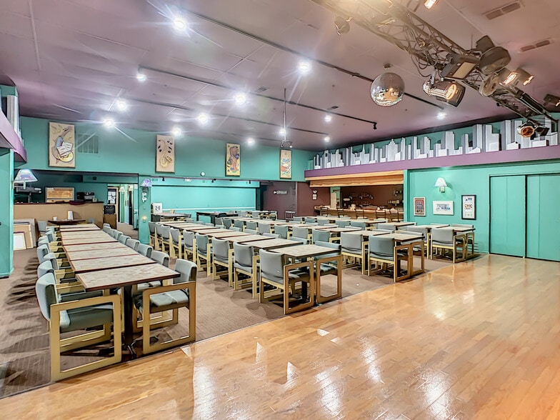 More Photos Of 9226 Denton Ave, Hudson Industrial For Sale