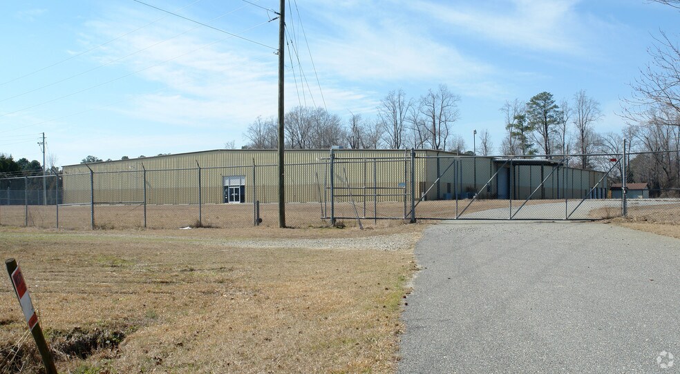 More Photos Of 3715 Central Heights Rd, Goldsboro Warehouse For Sale