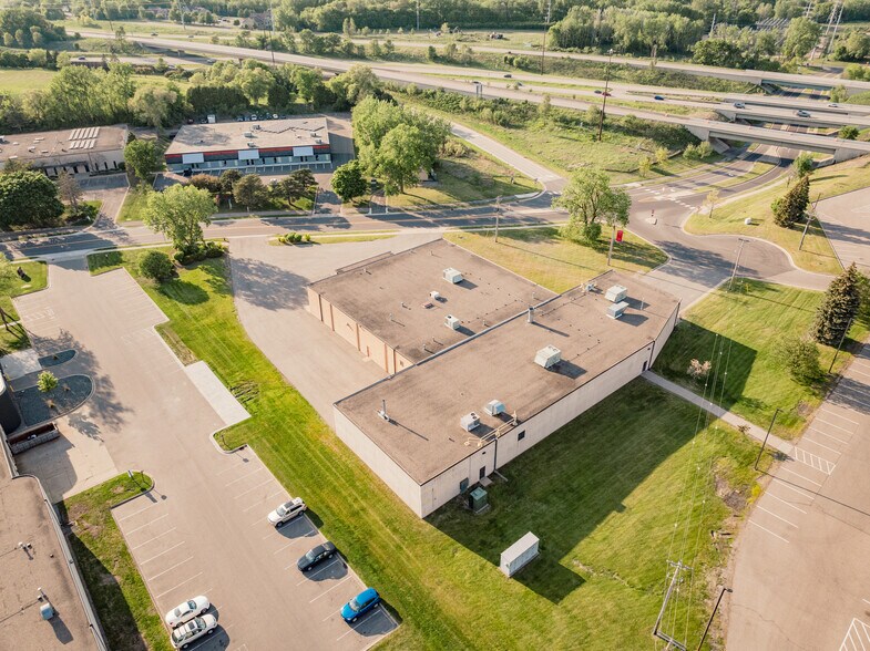 More Photos Of 7955 Wallace Rd, Eden Prairie Manufacturing For Sale