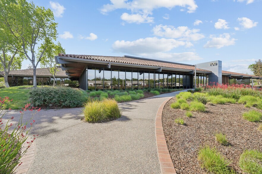 Primary Photo Of 694-700 Tasman Dr, Milpitas Research And Development For Lease