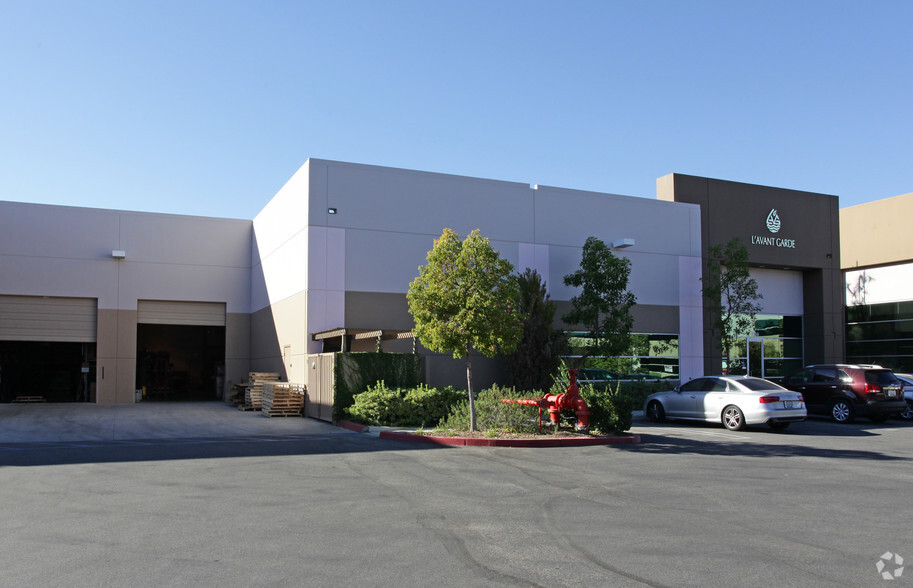 Primary Photo Of 4109 Guardian St, Simi Valley Manufacturing For Lease