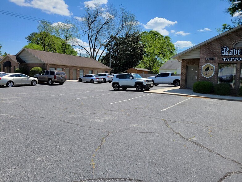 Primary Photo Of 2708 E 10th St, Greenville Office For Sale