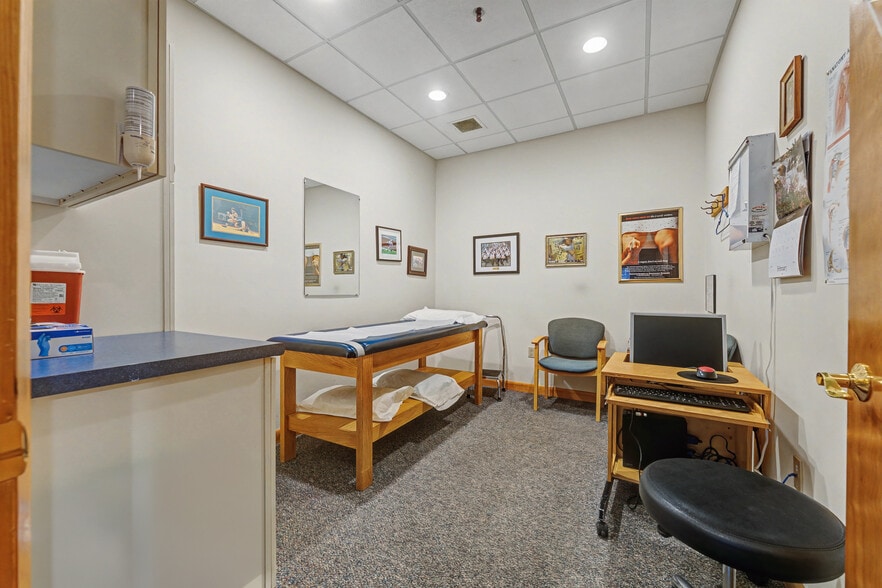 More Photos Of 2195 Cheat Rd, Morgantown Medical For Sale