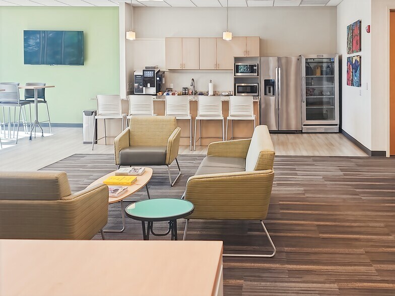 More Photos Of 75 Valley Stream Pky, Malvern Coworking Space