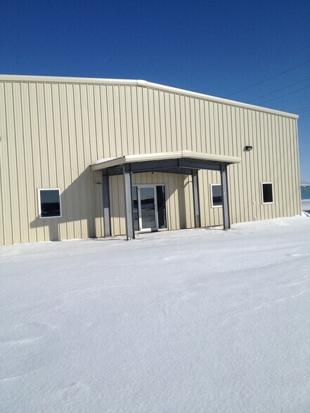 Primary Photo Of 409 5th St SE, Tioga Warehouse For Sale