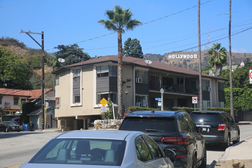 Primary Photo Of 2649 N Beachwood Dr, Los Angeles Apartments For Sale