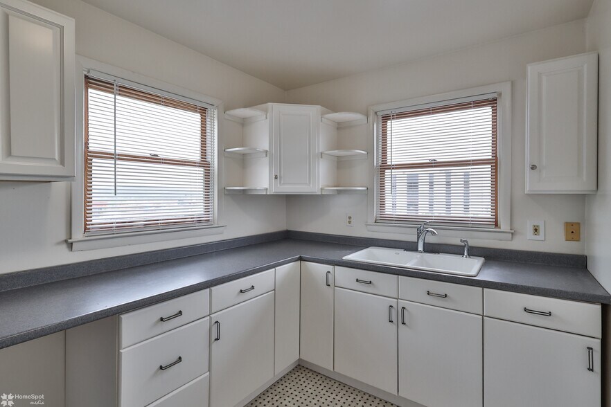 More Photos Of 15524 Kutztown Rd, Kutztown Auto Dealership For Sale