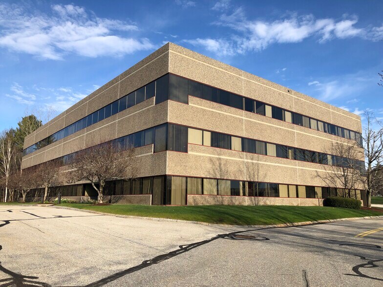 More Photos Of 1 Bedford Farms Dr, Bedford Unknown For Lease