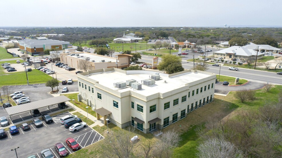 More Photos Of 9910 Huebner Rd, San Antonio Medical For Lease