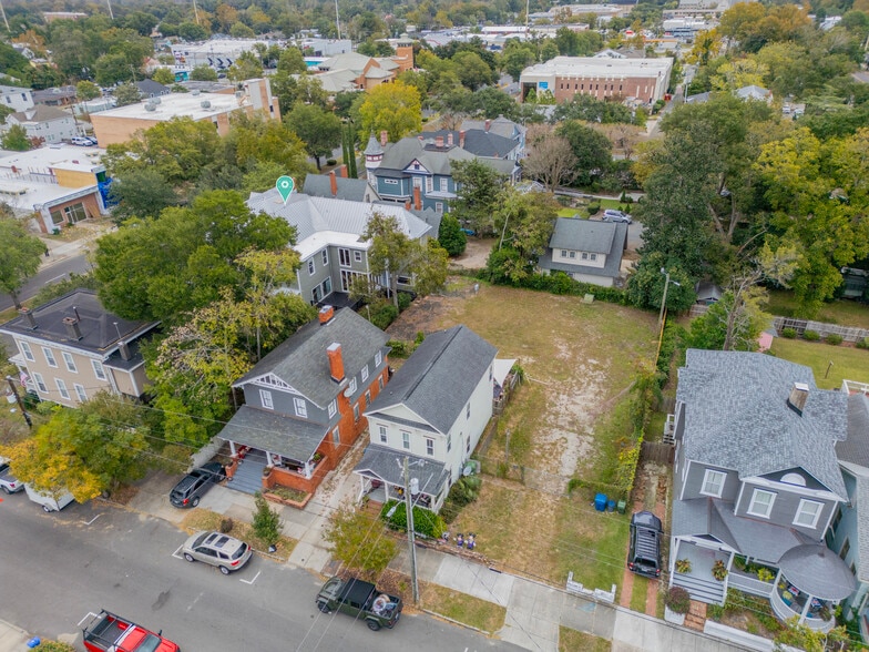 More Photos Of 708 Market St, Wilmington Apartments For Sale