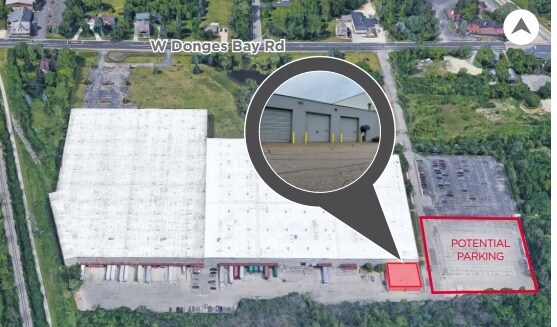 More Photos Of 5201-5401 W Donges Bay Rd, Mequon Warehouse For Lease