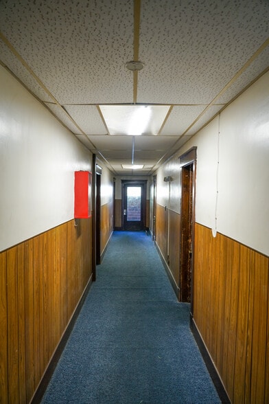 More Photos Of 209 S 4th St, Council Bluffs Apartments For Sale