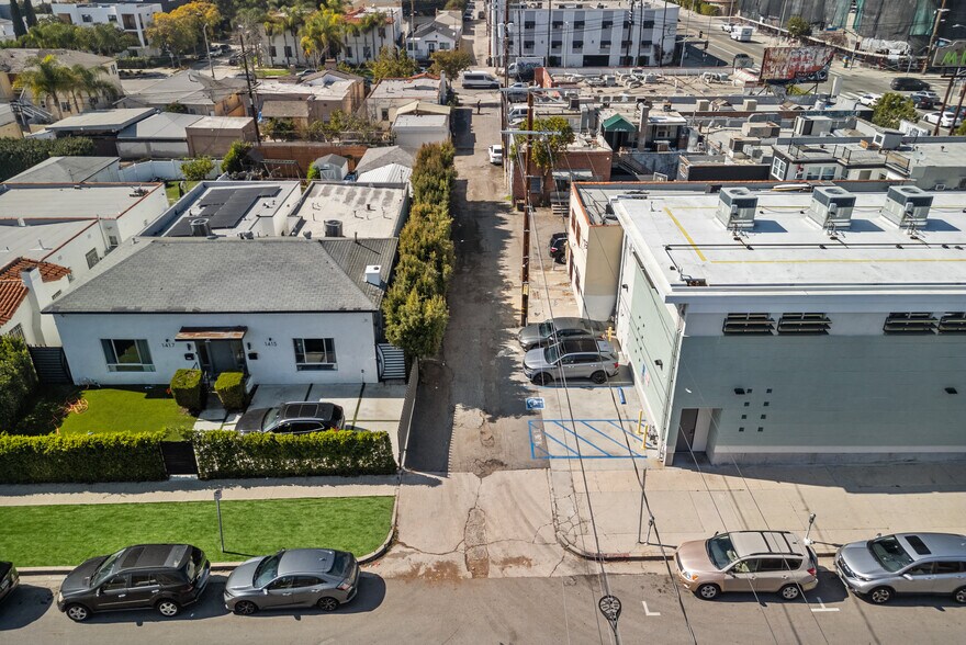 More Photos Of 6004 W Pico Blvd, Los Angeles Storefront For Lease