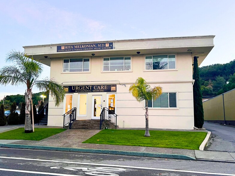 Primary Photo Of 101 Casa Buena Dr, Corte Madera Medical For Lease