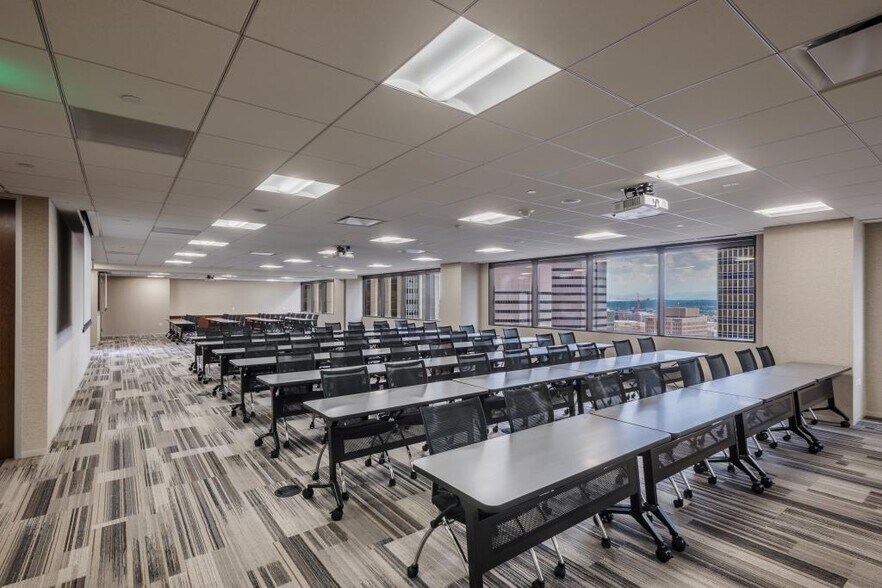 More Photos Of 707 17th St, Denver Office For Lease