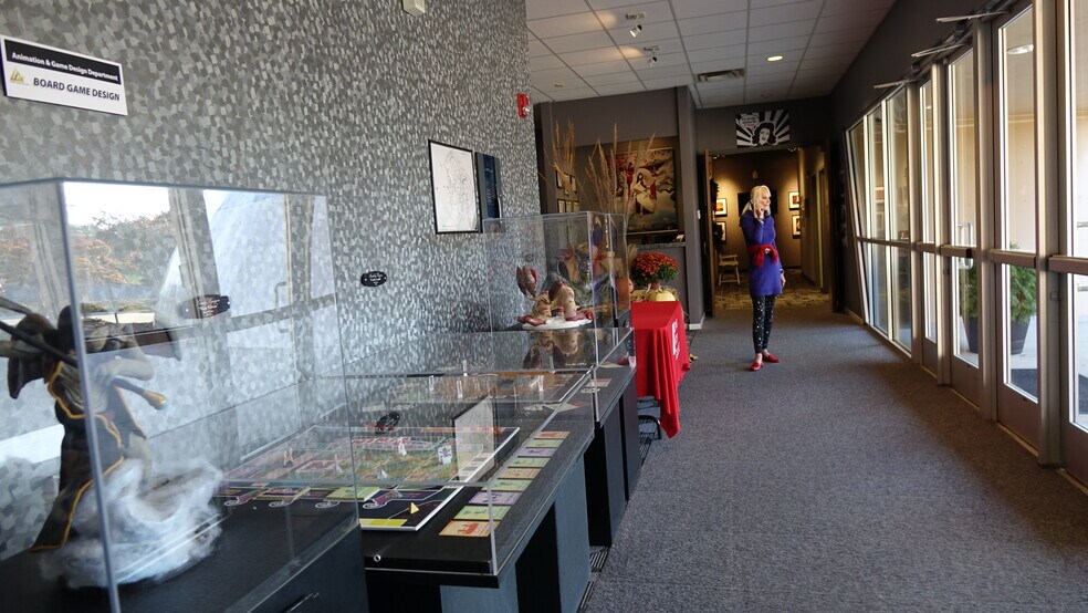 More Photos Of 3000 Wakefield Crossing Dr, Raleigh Movie Radio TVStudio For Sale