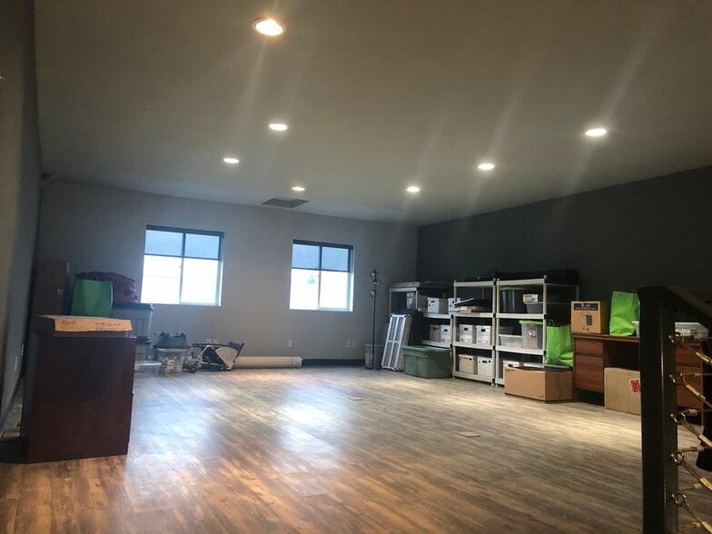 More Photos Of 6702-6724 N Pittsburg St, Spokane Warehouse For Lease