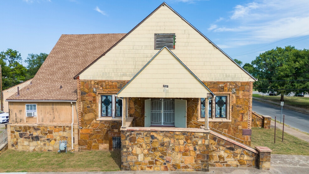 More Photos Of 4225 W 5th St, Tulsa Religious Facility For Sale