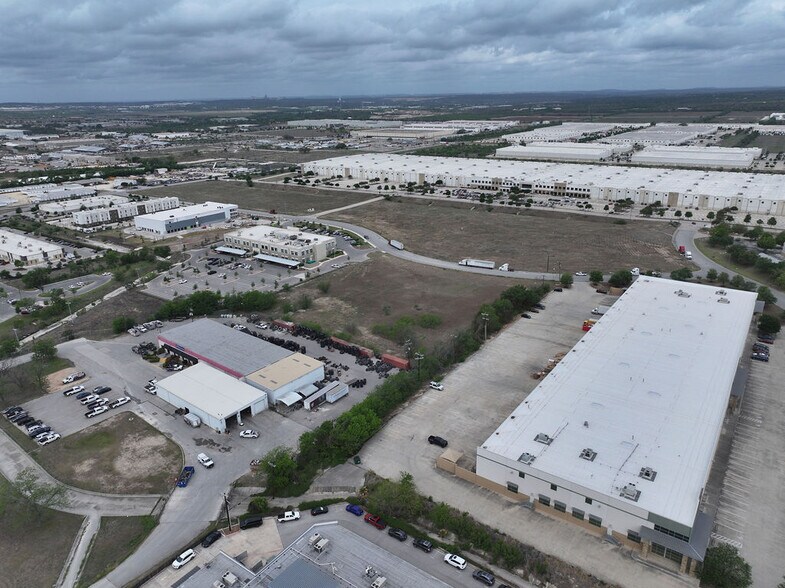 More Photos Of Verde Parkway, Schertz Land For Sale
