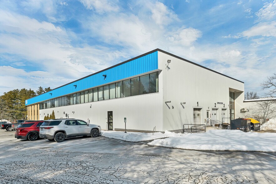 More Photos Of 41 Simon St, Nashua Flex For Lease