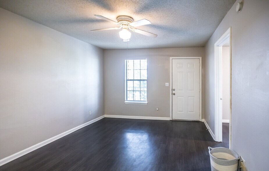 More Photos Of 1565 Fitzgeralds Blvd, Robinsonville Apartments For Sale