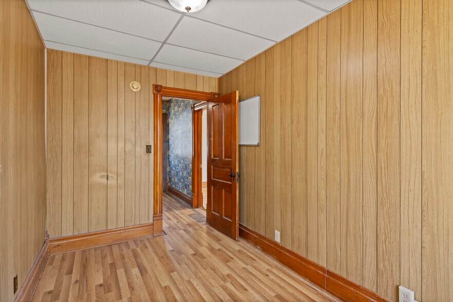 More Photos Of 7596 E State St, Central Lake Apartments For Sale