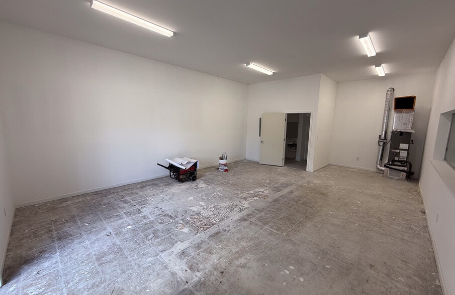 More Photos Of 10425 S Us-1 Hwy, Port Saint Lucie Freestanding For Lease