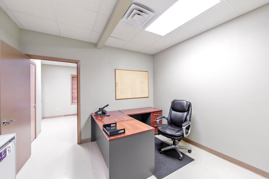 More Photos Of 1711 Dunn St, Houma Service For Lease