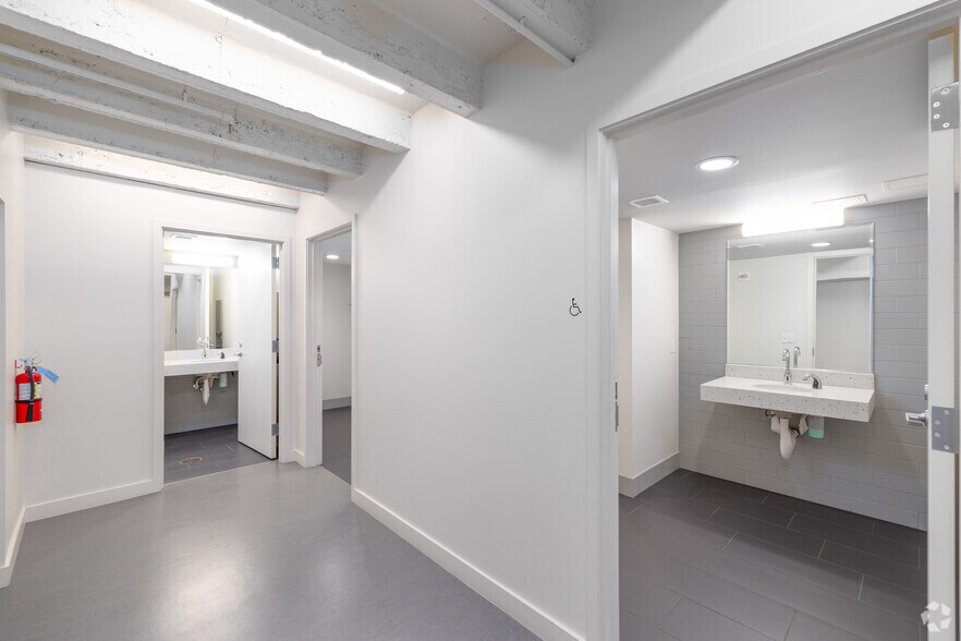 More Photos Of 520 SW Yamhill St, Portland Office For Lease